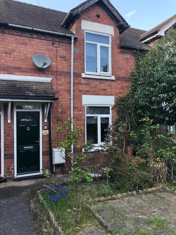 Cannock House ~ 4 Bedrooms All With Ensuite. Rugeley Extérieur photo